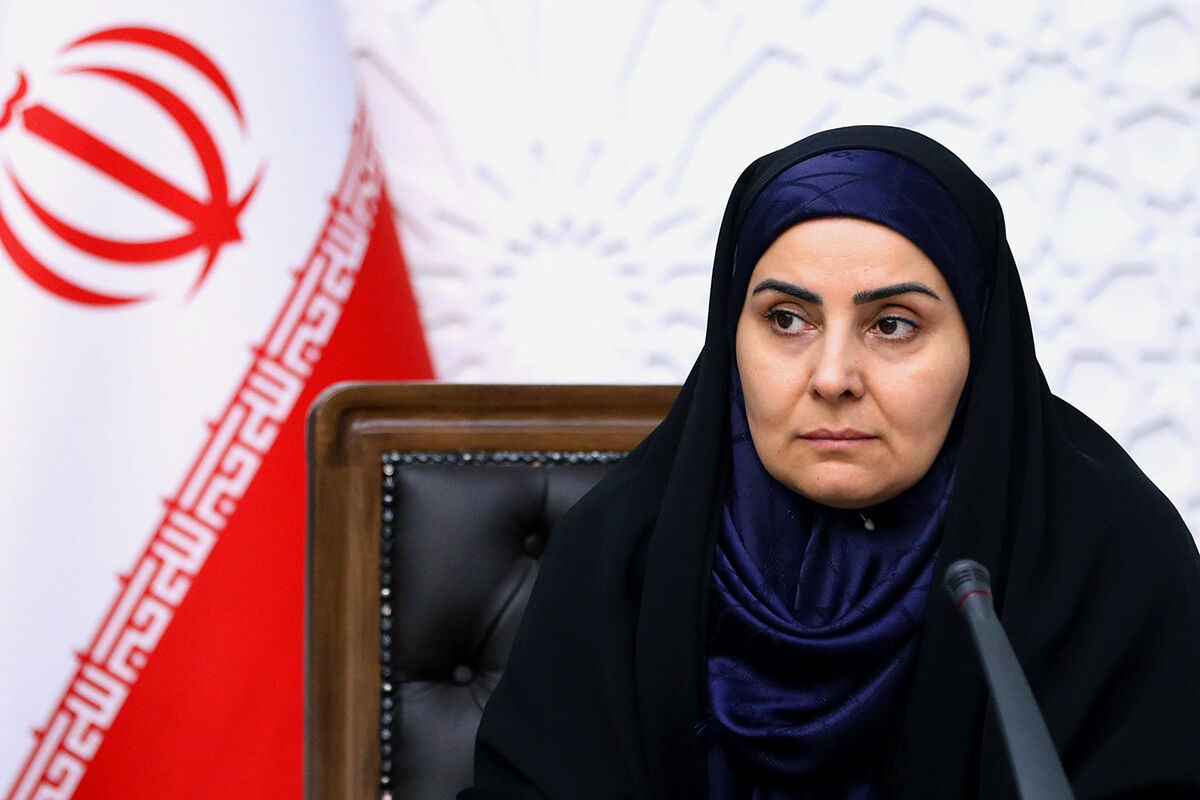 فرزانه صادق نماینده ایران در نشست سه‌جانبه باکو